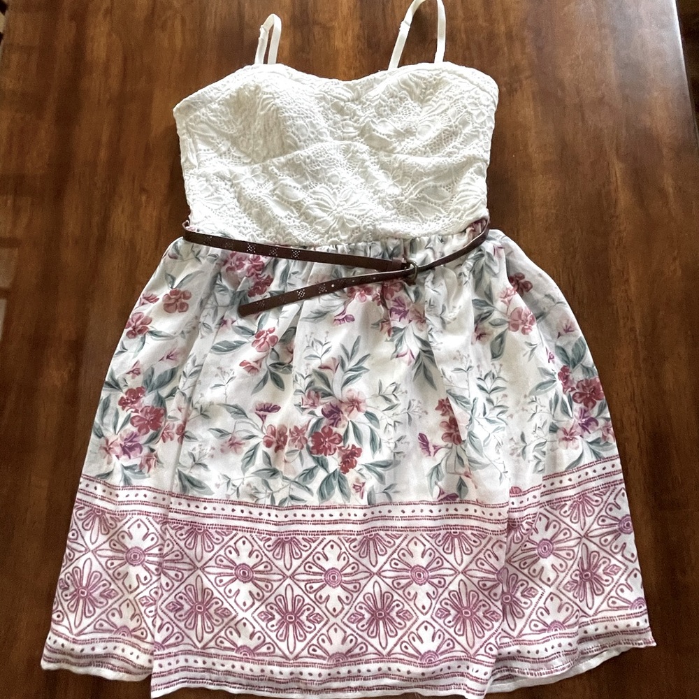 NWOT White and Floral print dress